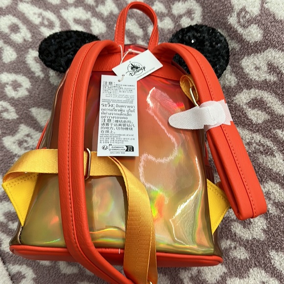 Brand new with tag Halloween Disney loungefly for 2023 - Picture 4 of 7